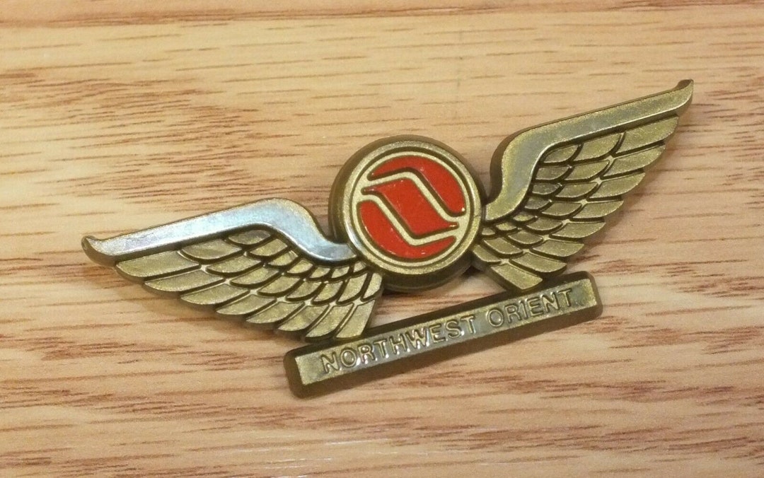 Gold Tone Plastic Northwest Orient Airlines Jr. Pilot Souvenir