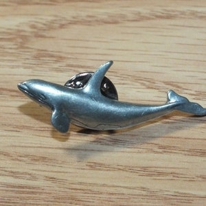 Vintage Style Orca Whale Ocean Animal Collectible Lapel Pin