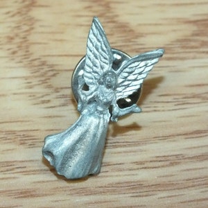 Small Vintage Pewter Guardian Angel With Tall Wings Collectible Pin / Hat Lapel