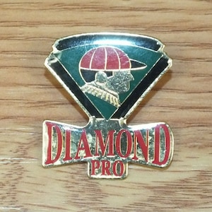 Vintage Diamond Pro Baseball Multi Color Collectible Sports Pin / Hat Lapel