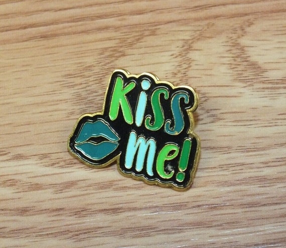 Kiss Me Green Lips Irish St. Patrick’s Day Collectible Lapel Pin