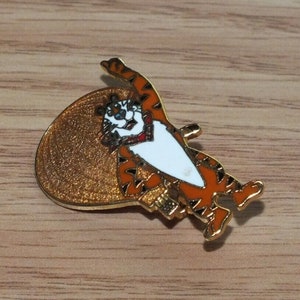 Vintage 1995 Kellogg Brand Tony The Tiger Gold Tone Hot Air Balloon Pin