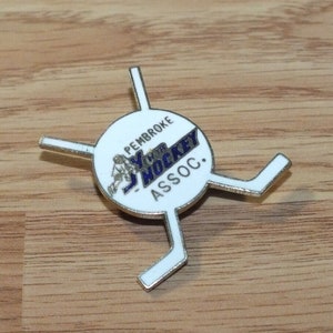Vintage Pembroke Minor Hockey Association Collectible HTF Sports Souvenir Pin
