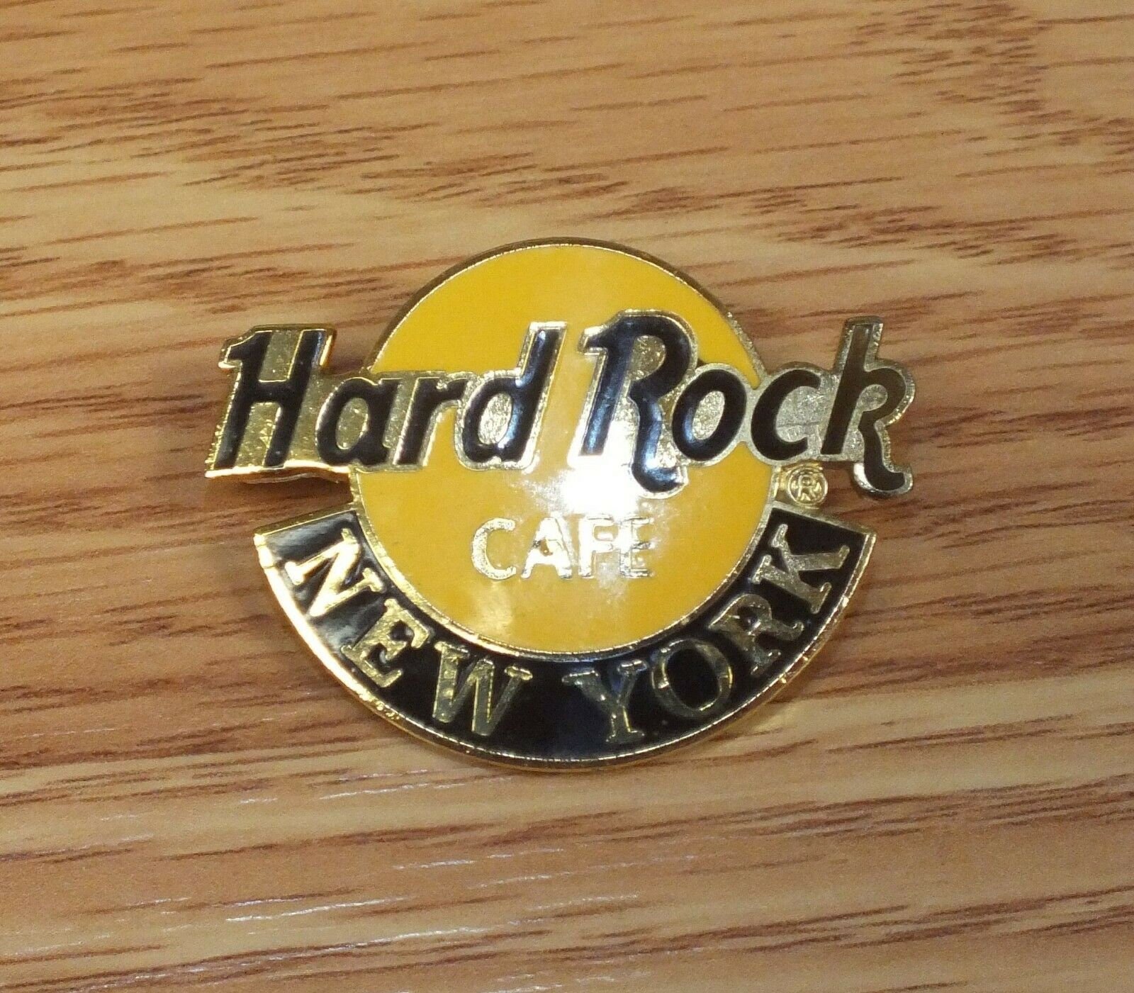 Vintage Hard Rock Cafe Logo New York Yellow & Brown Collectible Lapel Pin