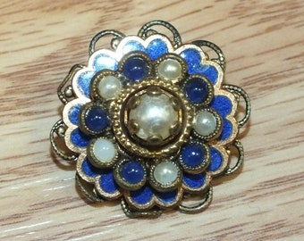 Vintage Gold Tone With Blue & Faux Pearl Accents Women's Fashion Brooch Pin