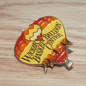 Vintage Enamel Wicker Balloon Basket Center Collectible Hot Air Balloon Pin