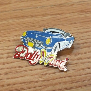 Vintage Multi Color Dollywood Blue Car Butterfly Souvenir Lapel Pin