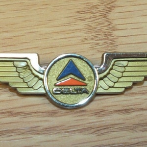 Vintage Gold Ton Kunststoff Delta Airlines Junior Jr. Pilot Collectible Wings Pin