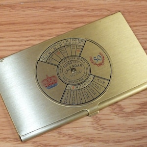 Vintage 1992-2041 50 jaar kalender verzamelbare messing toon visitekaartje houder