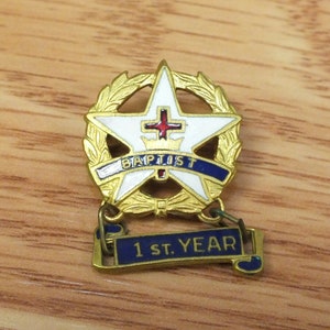Vintage Gold Tone Baptist 1st Year Collectible Sunday School Lapel Pin