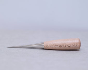 Bunka Sewing Awl (Sharp Edge)