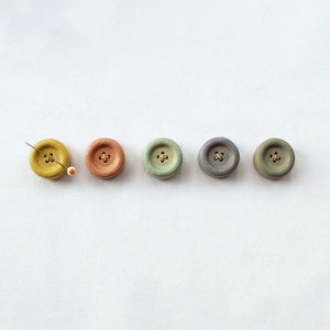 Cohana-Shigaraki Ware Button Magnet in 5 colours