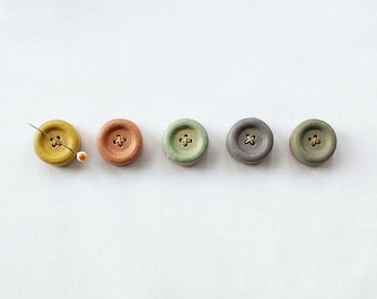 Cohana-Shigaraki Ware Button Magnet in 5 colours