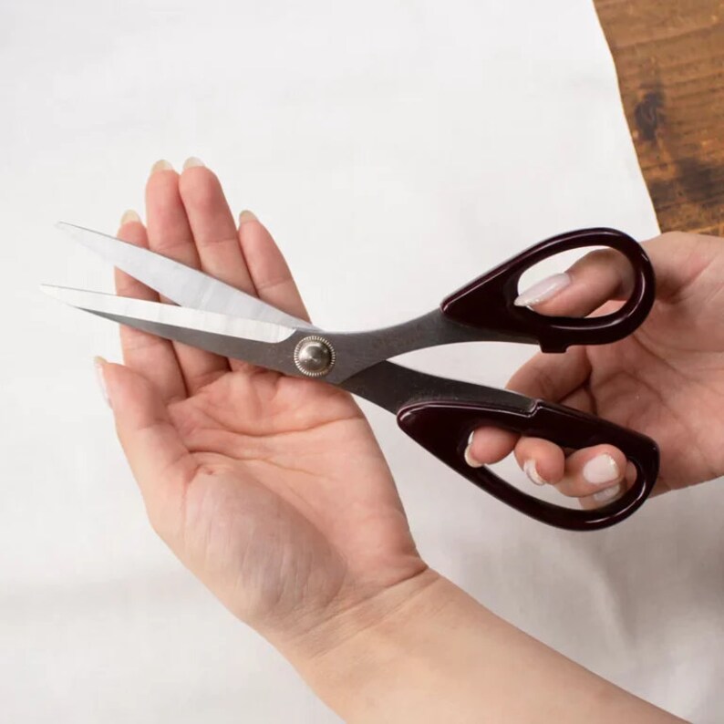 Cohana Seki Sewing Shears with Lacquered Handles (Shunuri) (45-266)