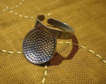 Clover Adjustable Ring Thimble for Sashiko