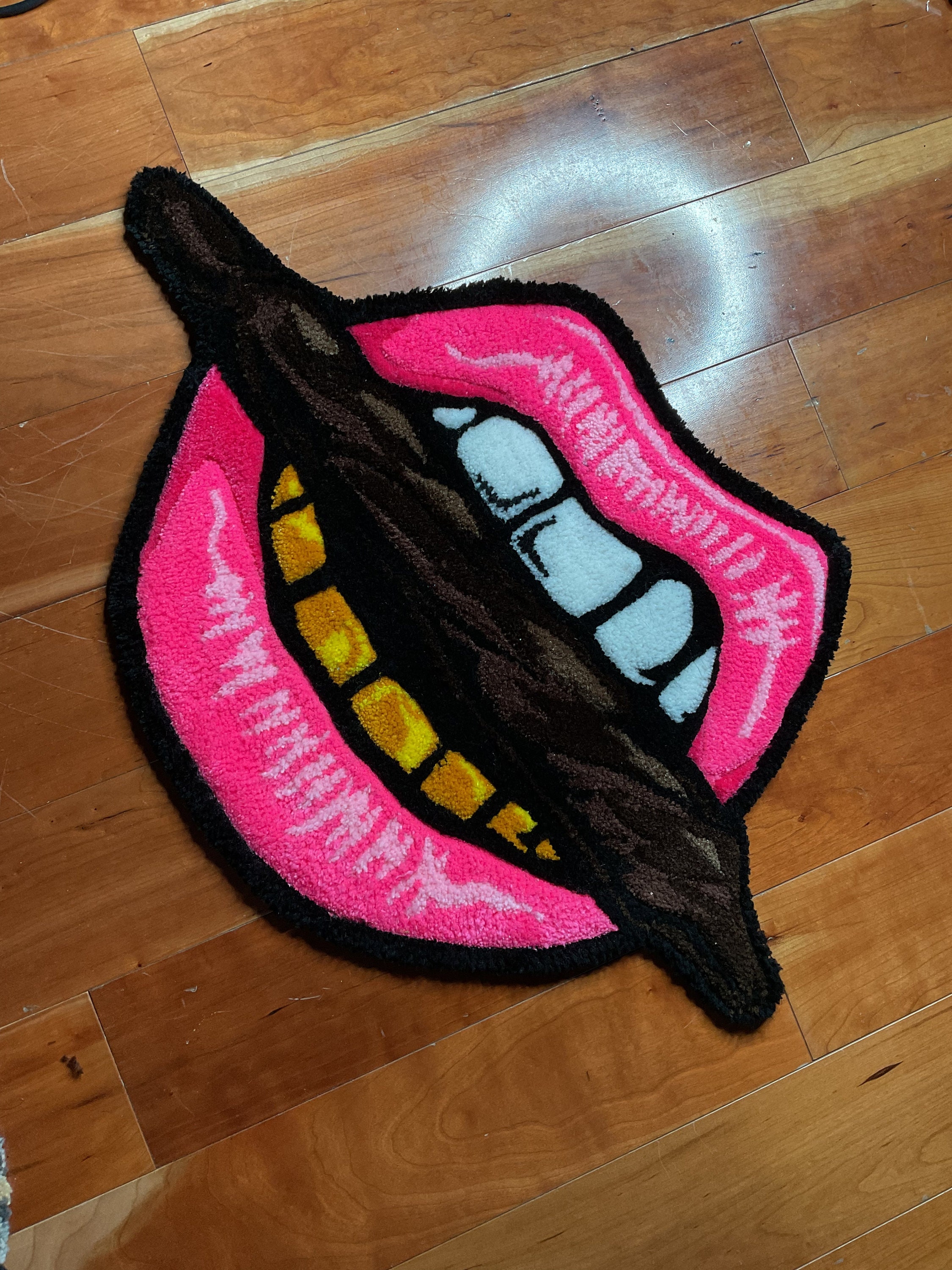 LIPS TUFTED RUG - Etsy