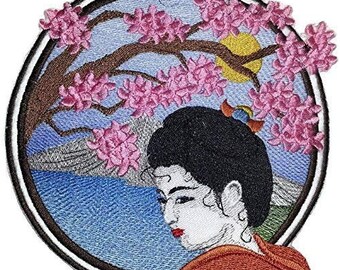 A Japanese Culture Custom Geisha Portrait Embroidered Iron On/Sew Patch [6.31" x 6.25"]
