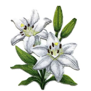 Aplique bordado termocolante/costurável com lírios em flor [ 5,87" (largura) x 7,07" (altura) ]