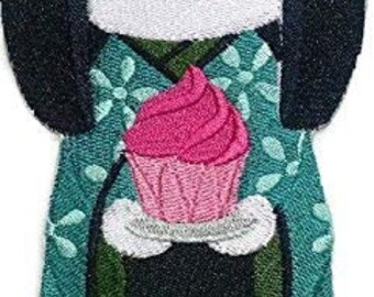 Krafty Kokeshi Japanese Doll [Kokeshi and Cupcake] Embroidery Iron On/Sew Patch [6.84" x 3.34"][Made in USA]