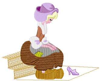 Embroidery file Cinderella in two sizes: 140 x 170 mm and 93 x 112 mm