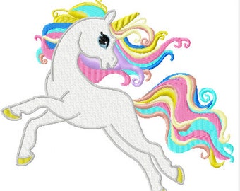 Stickbild Stickdatei Stickprogramm für Kinder Einhorn fliegt in zwei Großen:  160x145 und 125x110mm