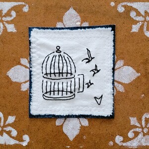 Hand Embroidered Sew on Patch : Birdcage with little birds applique
