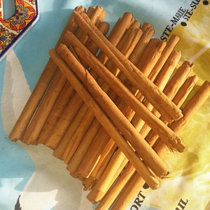 Large MADAGASCAR CINNAMON Pipes / 16cm Very fragrant and sweet spice sticks, especially without coumarin Directly from the farm 2023