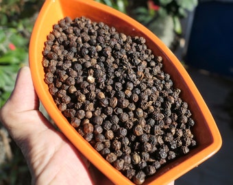 épice POIVRE NOIR de  MADAGASCAR    Black Pepper épicerie fine gastronomie Epice de grande qualité