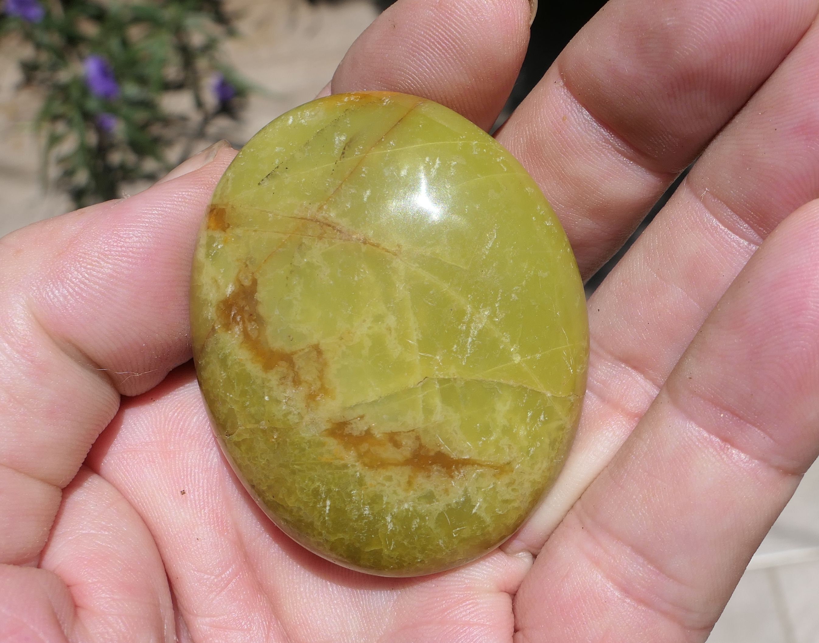 M148 Opale Verte de Madagascar 57G 53mm Pierre Naturelle Galet Minéraux Lithothérapie Sentiment Fraî