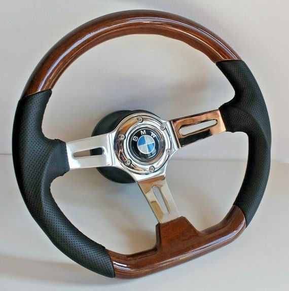 DYNAMIC Wood Steering wheel φ35.0cm 710FBpH0qnL._UF350,350_QL50_.jpg
