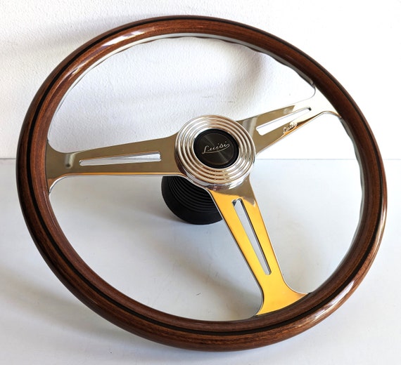 Steering Wheel Wood Beautiful Craftmanship Handmade in Italy OEM