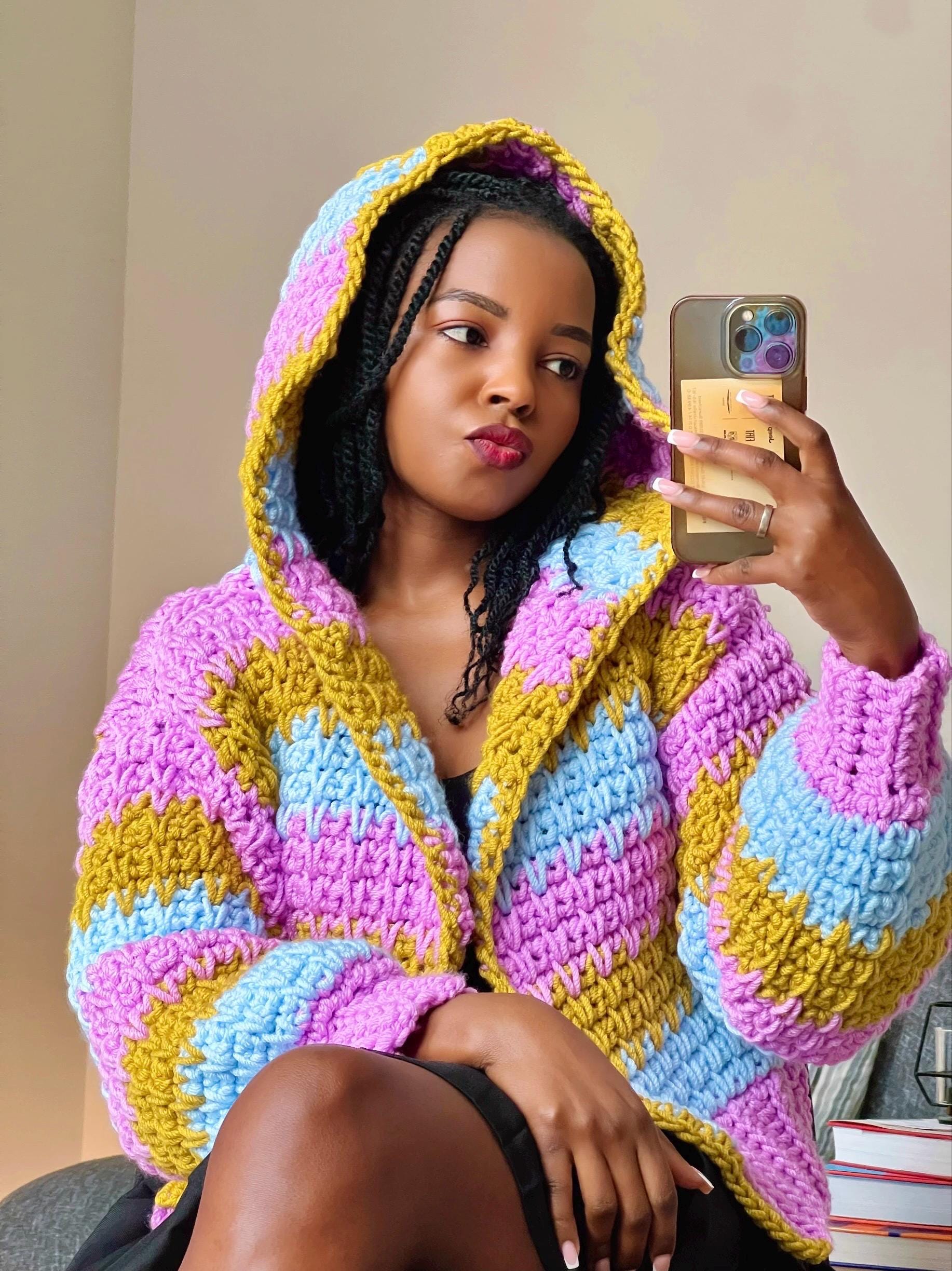 39 Chunky Cardigan Crochet Patterns to Cozy Up Your Wardrobe 10 Easy Hooded Crochet Chunky Cardigan Written