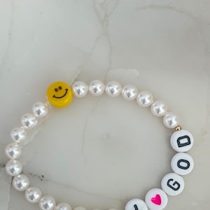 Smiley face bracelet, Christian Bracelet, Pearl Bracelet, I love God