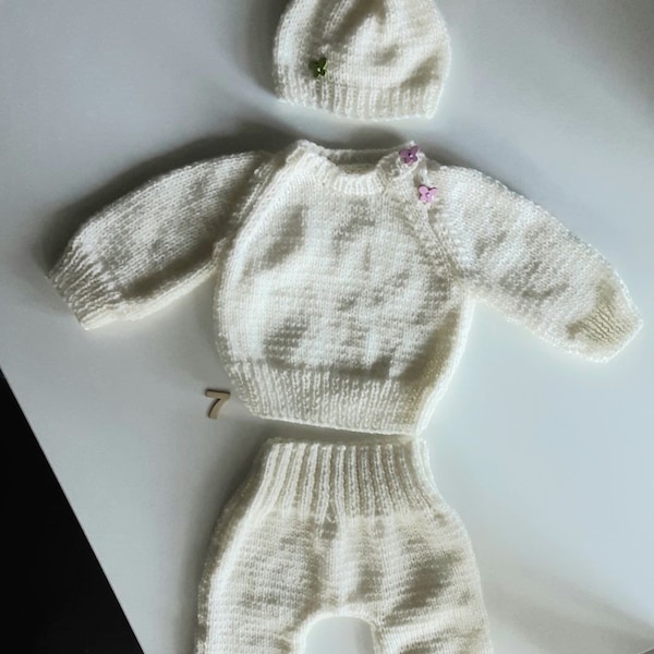 Layette ensemble ,pull pantalon bonnet bébé