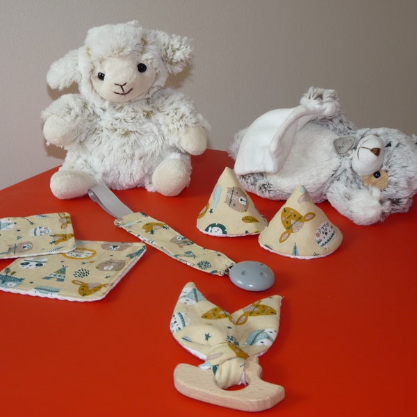 Naissance kit de naissance animaux (anneaux dentition stop pipi moufles lingettes)