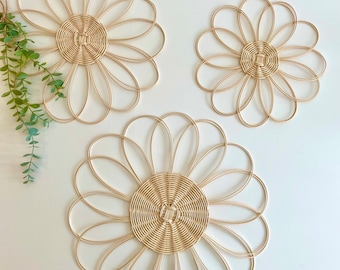 Handmade Set of 3 Rattan Flower Wicker Wall Hanging | Boho Wall Decor | Daisy Shelf Decor | Kitchen Hall Room Bohemian Decor Gift Christmas