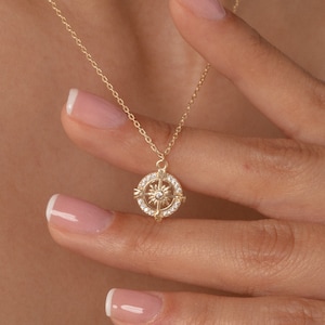 Dainty Compass Necklace, Gold Compass Necklace, Sterling Silver Compass Pendant, Diamond Compass, Traveler&#39;s Necklace, Guiding Necklace