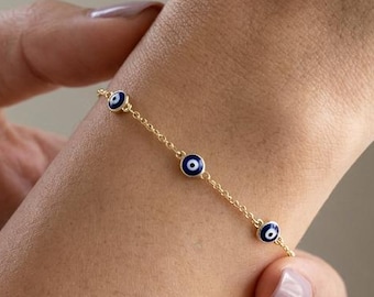 Gold Tiny Evil Eye Bracelet,  Turkish Evil Eye Charm Bracelet , Protective Bracelet, Christmas Gift, Talisman Bracelet