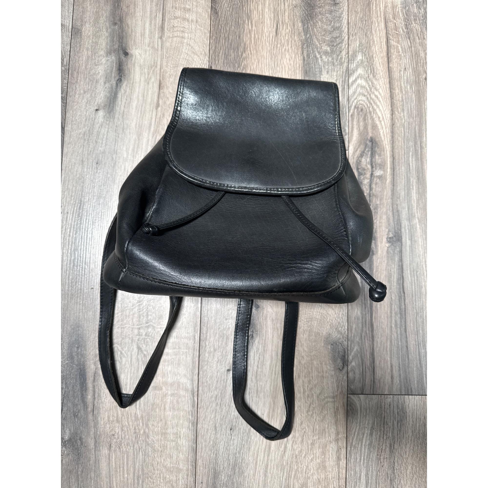 L.L. Bean Black Leather Drawstring Backpack RLH3414 - Unisex Leather Drawstring Backpack – Los Angeles  main image 3
