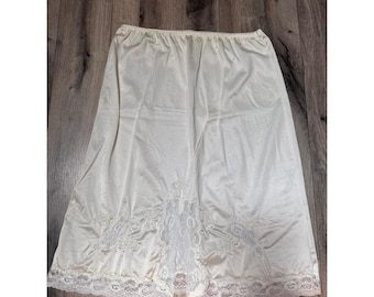 Vintage Ivory Lace-Trimmed Half Slip Underskirt With Elastic Waistband 24-Inch Length Pre-Owned