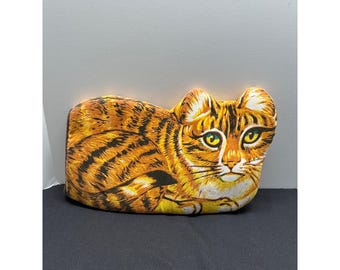 Manique décorative en forme de chat par Chadwick-Miller Inc. design vintage jaune brun