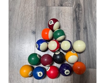 Vintage Complete Set Of 16 Pool Balls With Solid & Striped Design Standard Size (#2) Pre-Owned