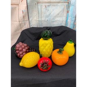 Blown Glass Fruit 6 pc set Includes Pineapple Orange Pear Purple Grapes Lemon Strawbery
