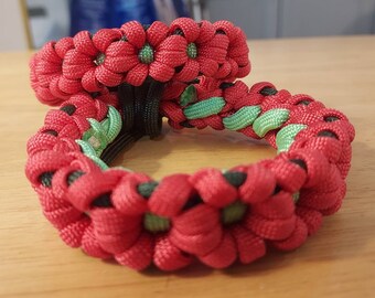 Daisy, Poinsettia, or Sunflower Flower Paracord Bracelet