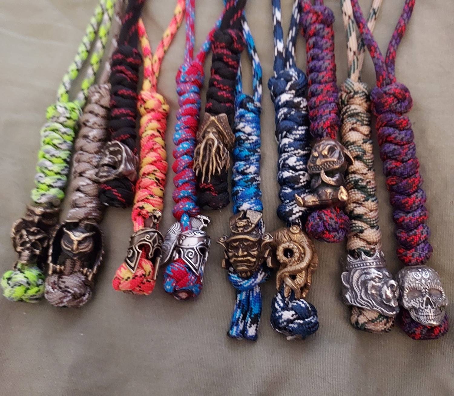 275 Paracord Knife Lanyard With 3 Beads