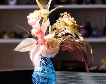Hand-Blown Glass Vase: Blue and White Mix, Feathered Color Application | High Gravity Glassworks.