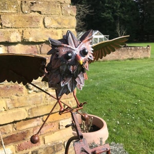 Flying Owl Ornament / Bird Rocker Stake Garden Decor Birthday Gifts ...