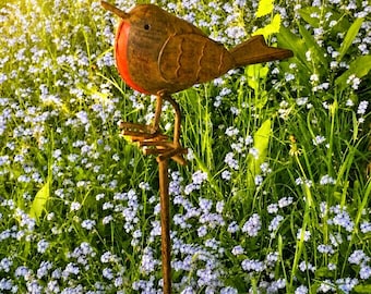 Robin Bird Garden Metal Stake / Robins Appear When Loved Ones Are Near