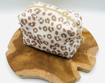 Kosmetiktasche , Leo, Leomuster, Schminktasche, Schminktäschchen, Aufbewahrung Make-up, Make-up Tasche, Kosmetiktäschchen, Boxy Bag, Frottee