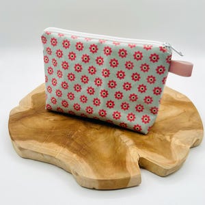 Kosmetiktasche aus Wachsstoff, Kosmetikbeutel, Kosmetiktasche, Schminktasche, Make-up Tasche, Aufbewahrung, Kulturtasche, Kulturbeutel